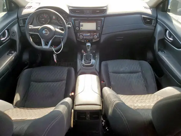 5N1AT2MTXHC878004 2017 NISSAN ROGUE - Image 8