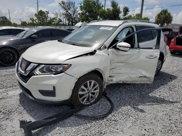 5N1AT2MTXHC883879 2017 NISSAN ROGUE - Image 1