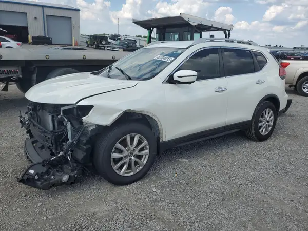 5N1AT2MTXHC883994 2017 NISSAN ROGUE - Image 1