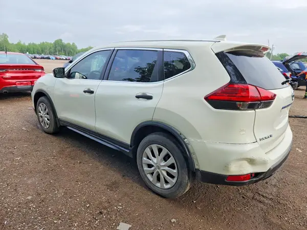 5N1AT2MTXHC888578 2017 NISSAN ROGUE - Image 2