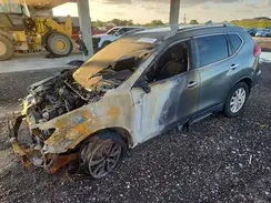 5N1AT2MTXHC894946 2017 NISSAN ROGUE