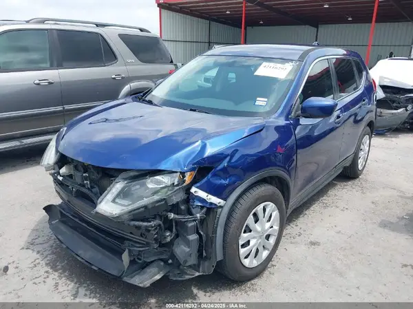5N1AT2MTXJC704469 2018 NISSAN ROGUE - Image 2
