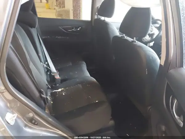 5N1AT2MTXJC705248 2018 NISSAN ROGUE - Image 8