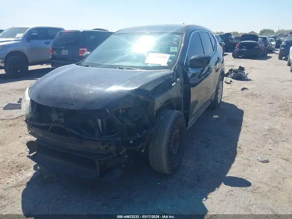 5N1AT2MTXJC710112 2018 NISSAN ROGUE - Image 2