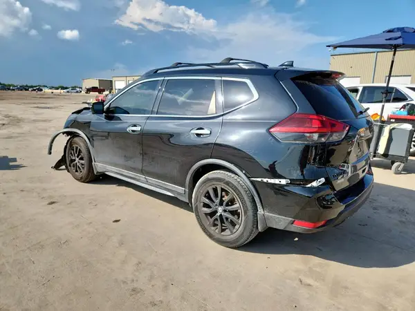 5N1AT2MTXJC722874 2018 NISSAN ROGUE - Image 2