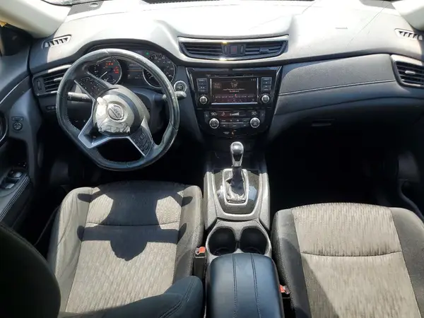 5N1AT2MTXJC727105 2018 NISSAN ROGUE - Image 8