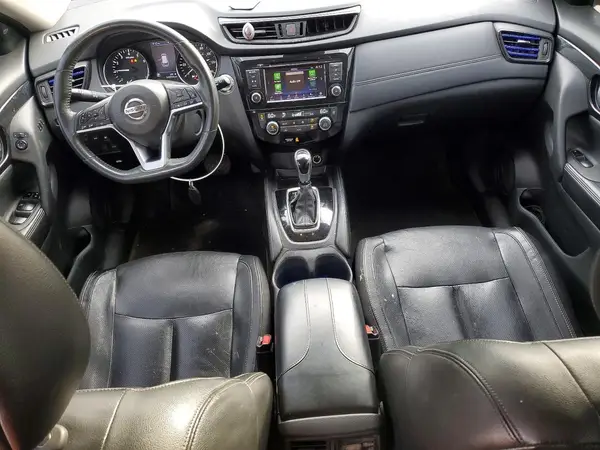 5N1AT2MTXJC736046 2018 NISSAN ROGUE - Image 8