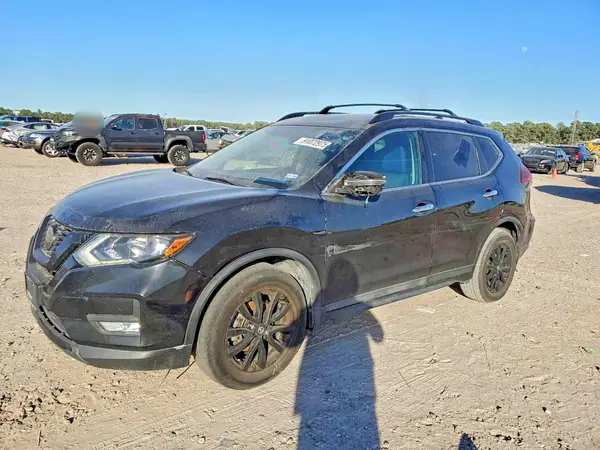 5N1AT2MTXJC751811 2018 NISSAN ROGUE - Image 2