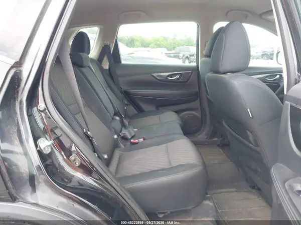 5N1AT2MTXJC770312 2018 NISSAN ROGUE - Image 8