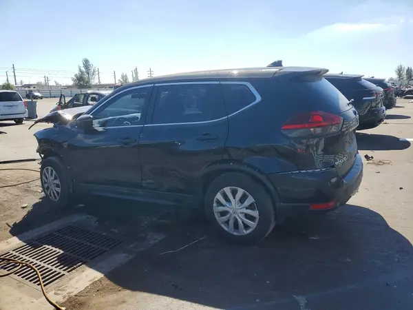 5N1AT2MTXJC779124 2018 NISSAN ROGUE - Image 2