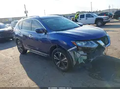 5N1AT2MTXJC794528 2018 NISSAN ROGUE