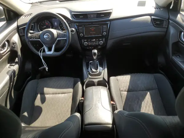 5N1AT2MTXJC800036 2018 NISSAN ROGUE - Image 8