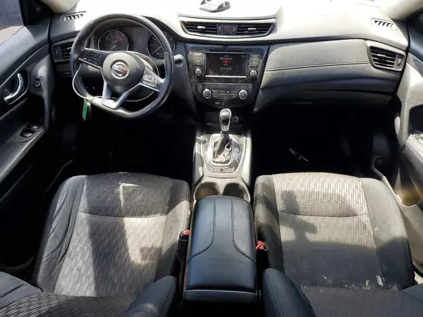 5N1AT2MTXJC800814 2018 NISSAN ROGUE - Image 8