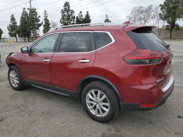 5N1AT2MTXJC804846 2018 NISSAN ROGUE - Image 2