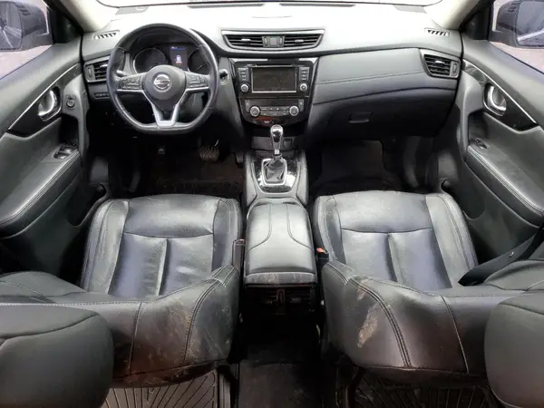 5N1AT2MTXJC806466 2018 NISSAN ROGUE - Image 8