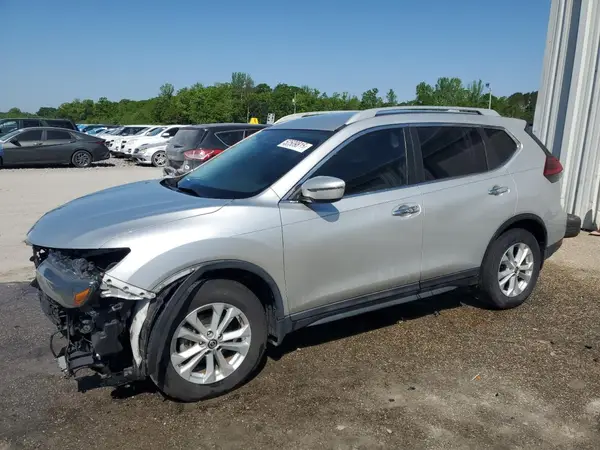 5N1AT2MTXJC819380 2018 NISSAN ROGUE - Image 1