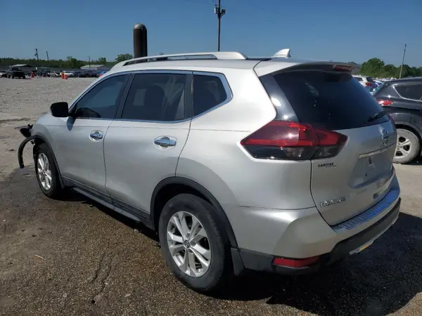 5N1AT2MTXJC819380 2018 NISSAN ROGUE - Image 2