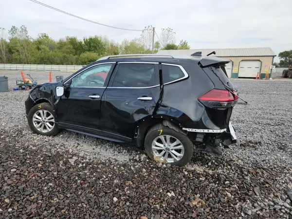 5N1AT2MTXJC819752 2018 NISSAN ROGUE - Image 2