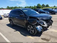5N1AT2MTXJC832730 2018 NISSAN ROGUE