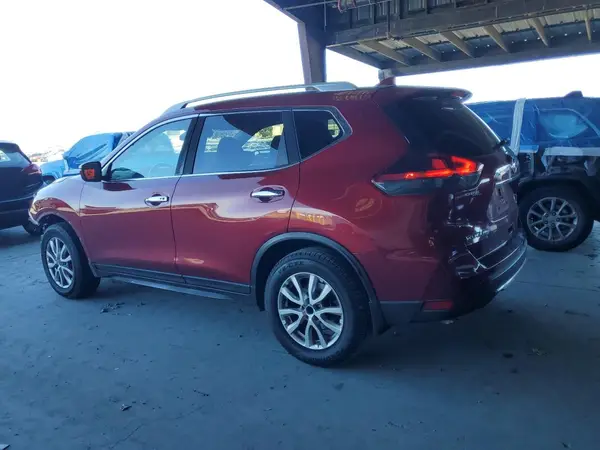 5N1AT2MTXJC833442 2018 NISSAN ROGUE - Image 2