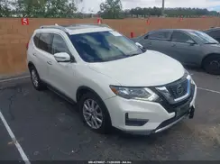 5N1AT2MTXJC834655 2018 NISSAN ROGUE