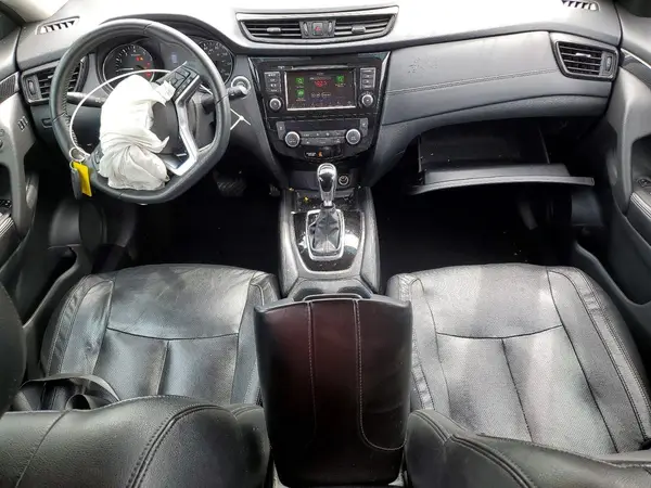 5N1AT2MTXJC852489 2018 NISSAN ROGUE - Image 8