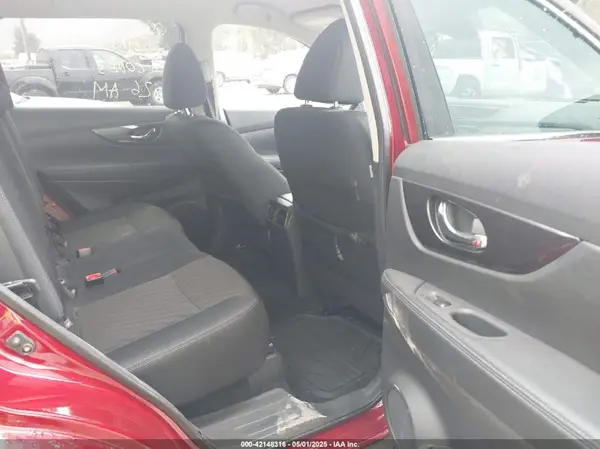 5N1AT2MTXKC707888 2019 NISSAN ROGUE - Image 8