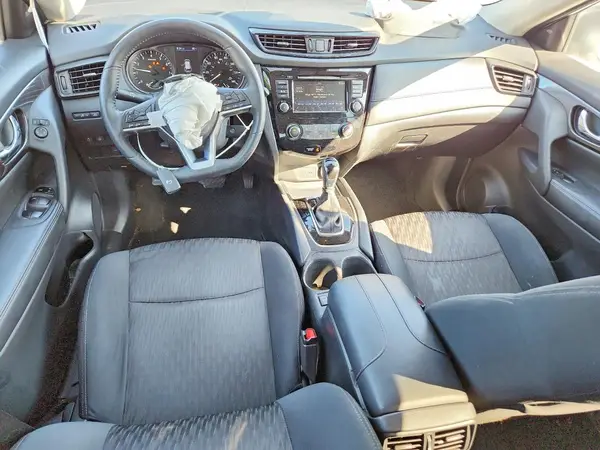 5N1AT2MTXKC710807 2019 NISSAN ROGUE - Image 8