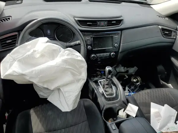 5N1AT2MTXKC713027 2019 NISSAN ROGUE - Image 8