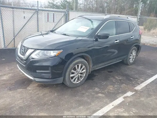 5N1AT2MTXKC714811 2019 NISSAN ROGUE - Image 2