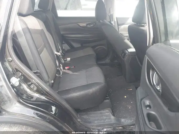 5N1AT2MTXKC714811 2019 NISSAN ROGUE - Image 8