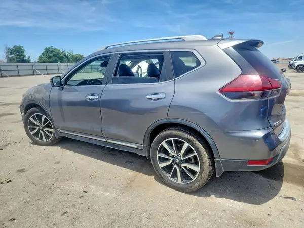 5N1AT2MTXKC719118 2019 NISSAN ROGUE - Image 2