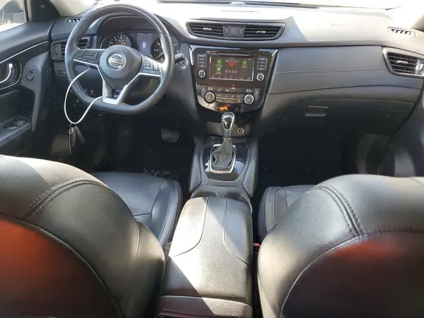 5N1AT2MTXKC739899 2019 NISSAN ROGUE - Image 8