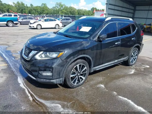 5N1AT2MTXKC741135 2019 NISSAN ROGUE - Image 2