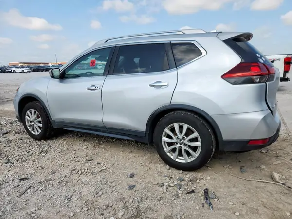 5N1AT2MTXKC755021 2019 NISSAN ROGUE - Image 2