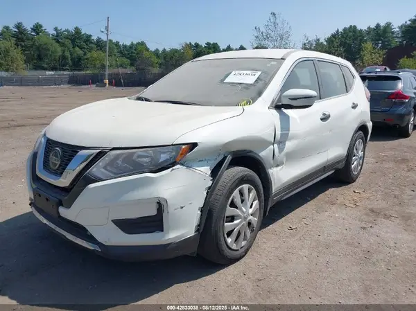 5N1AT2MTXKC759828 2019 NISSAN ROGUE - Image 2