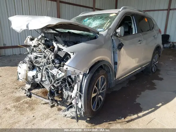 5N1AT2MTXKC762051 2019 NISSAN ROGUE - Image 2