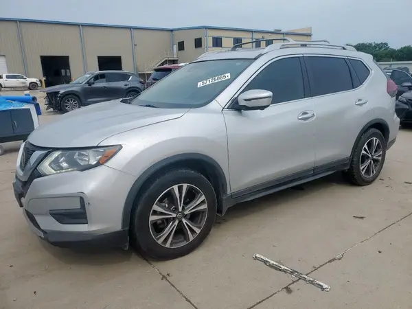 5N1AT2MTXKC770764 2019 NISSAN ROGUE - Image 1