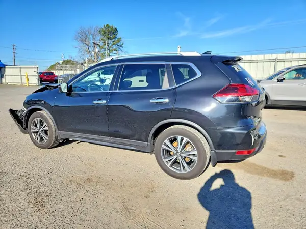 5N1AT2MTXKC770800 2019 NISSAN ROGUE - Image 2