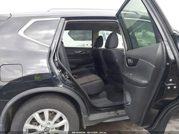 5N1AT2MTXKC772644 2019 NISSAN ROGUE - Image 8