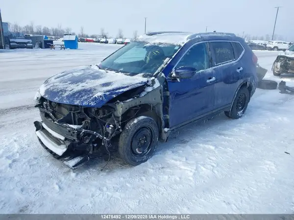 5N1AT2MTXKC792599 2019 NISSAN ROGUE - Image 2