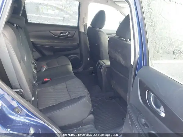 5N1AT2MTXKC792599 2019 NISSAN ROGUE - Image 8