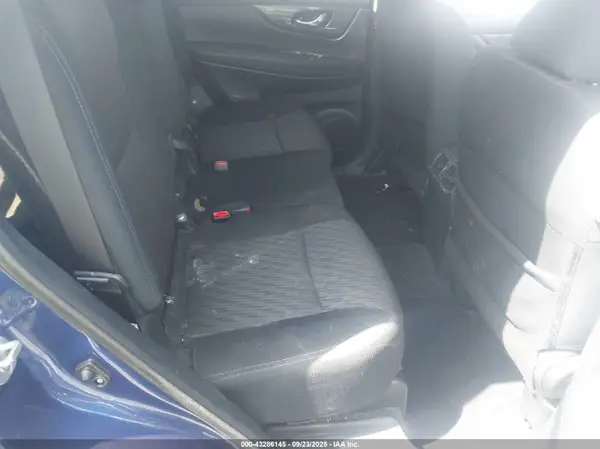 5N1AT2MTXKC801706 2019 NISSAN ROGUE - Image 8