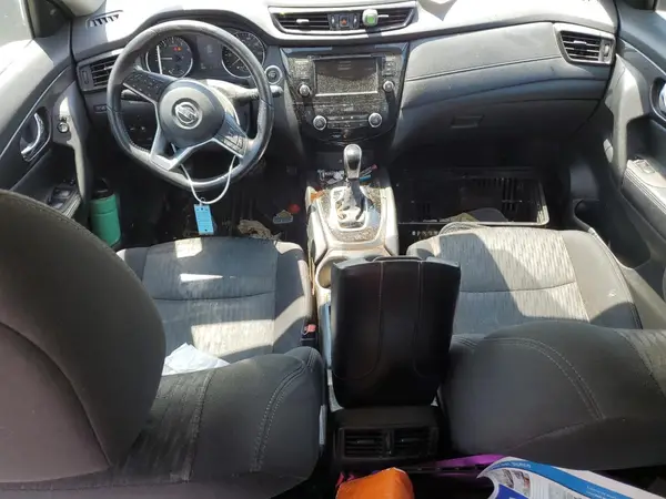5N1AT2MTXKC804167 2019 NISSAN ROGUE - Image 8