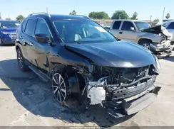 5N1AT2MTXKC804590 2019 NISSAN ROGUE