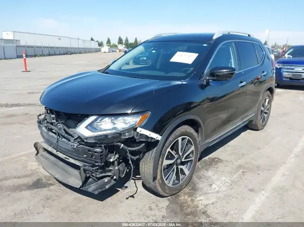 5N1AT2MTXKC804590 2019 NISSAN ROGUE - Image 2