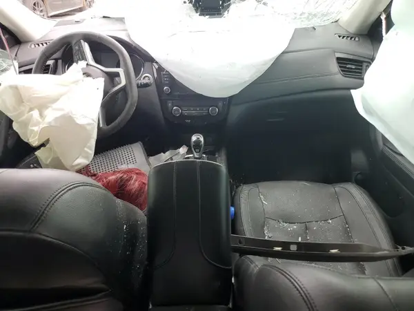 5N1AT2MTXKC807134 2019 NISSAN ROGUE - Image 8