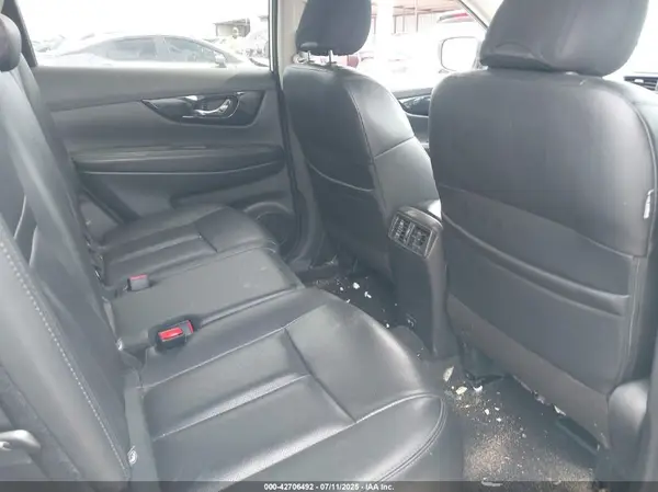 5N1AT2MTXKC815928 2019 NISSAN ROGUE - Image 8
