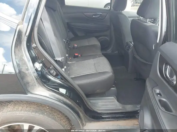 5N1AT2MTXKC816030 2019 NISSAN ROGUE - Image 8