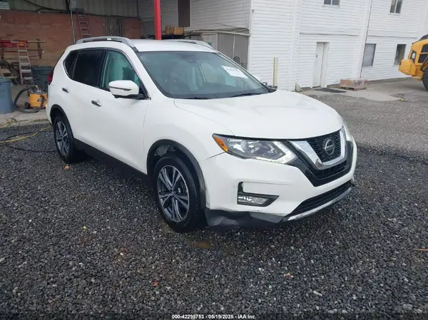 5N1AT2MTXKC817436 2019 NISSAN ROGUE - Image 1
